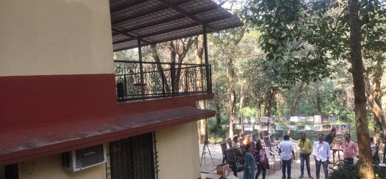 Hotel Hilltone- Matheran Eksteriør bilde