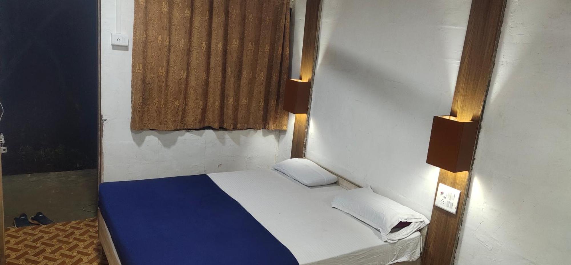Hotel Hilltone- Matheran Eksteriør bilde